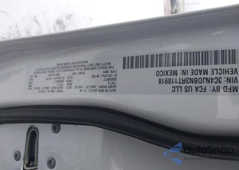 2024 Jeep Compass Latitude 4X4 from USA, damaged, VIN 3C4NJDBN3RT118918